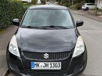 Second-hand Suzuki Swift 94 CP (69 kW) 2012 Negru Hatchback