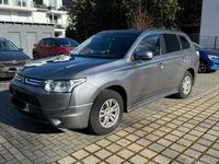 Gebraucht Mitsubishi Outlander 150 PS (110 kW) 2013 Grau SUV