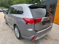 Gebraucht Mitsubishi Outlander P-HEV Top 135 PS (99 kW) 2019 Grau Limousine