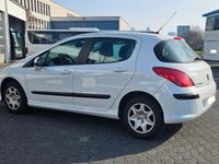 Gebraucht Peugeot 308 95 PS (69 kW) 2010 Weiß Limousine