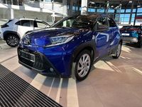 Gebraucht Toyota Aygo X Comfort 72 PS (52 kW) 2022 Juniper blue metallic/ night sky black SUV