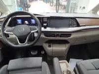 Gebraucht VW Multivan Style 150 PS (110 kW) 2022 Grau Van / Kleinbus