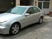 Gebraucht Mercedes C320 Avantgarde 218 PS (160 kW) 2001 Silber Limousine