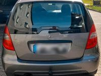 Gebraucht Mercedes A180 115 PS (84 kW) 2012 Grau Kleinwagen
