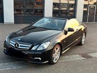 Gebraucht Mercedes E200 AMG 184 PS (135 kW) 2011 Schwarz Cabrio