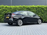 Gebraucht Toyota Prius 122 PS (89 kW) 2017 Schwarz Limousine