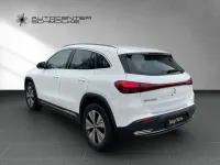 Second-hand Mercedes EQA250 Advanced 139 kW (190 CP) 2024 Alb SUV