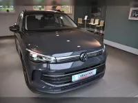 Gebraucht VW Tiguan Life 150 PS (110 kW) 2026 Grau SUV
