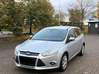 Gebraucht Ford Focus 105 PS (77 kW) 2013 Silber Kombi