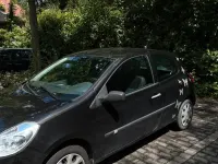 Gebraucht Renault Clio 75 PS (55 kW) 2009 Schwarz Kleinwagen