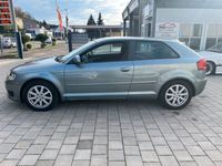 Gebraucht Audi A3 Attraction 105 PS (77 kW) 2011 Grau Limousine