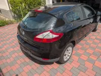 Gebraucht Renault Mégane Expression 101 PS (74 kW) 2012 Schwarz Limousine
