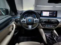Gebraucht BMW 545e M Sport 286 PS (210 kW) 2022 Schwarz Limousine