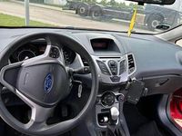 Gebraucht Ford Fiesta 80 PS (58 kW) 2009 Rot Kleinwagen