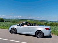 Gebraucht Opel Cascada 165 PS (121 kW) 2015 Blau Cabrio