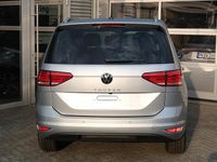 Neu VW Touran Edition 150 PS (110 kW) 2025 Oyster silber metallic Van / Kleinbus
