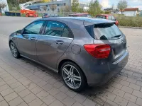 Gebraucht Mercedes A180 Style 122 PS (89 kW) 2013 Grau Limousine