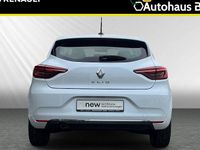 Gebraucht Renault Clio V Techno 115 PS (84 kW) 2022 Weiß Limousine