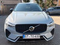 Gebraucht Volvo XC60 Plus 197 PS (144 kW) 2024 Grau SUV