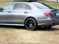 Gebraucht Mercedes E400 AMG line 333 PS (244 kW) 2016 Grau Limousine