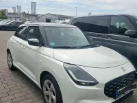Gebraucht Suzuki Swift Comfort+ 83 PS (61 kW) 2024 Weiß Kleinwagen