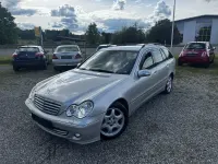 Gebraucht Mercedes C220 Elegance 150 PS (110 kW) 2005 Silber Limousine