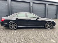 Gebraucht Mercedes E500 AMG 388 PS (285 kW) 2009 Schwarz Limousine