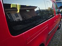 Gebraucht VW Caddy Maxi 102 PS (75 kW) 2010 Rot Van / Kleinbus