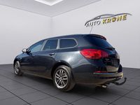 Gebraucht Opel Astra 140 PS (102 kW) 2013 Schwarz Kombi