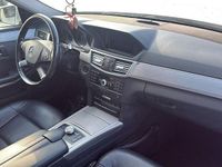 Gebraucht Mercedes E300 AMG 231 PS (169 kW) 2011 Weiß Kombi