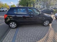 Gebraucht Skoda Fabia Active 60 PS (44 kW) 2013 Schwarz Kleinwagen