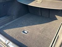 Gebraucht VW Passat Highline 140 PS (102 kW) 2010 Schwarz Kombi