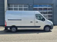 Second-hand Opel Movano 131 CP (96 kW) 2018 Argintiu Van