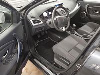 Gebraucht Renault Mégane GrandTour Dynamique 131 PS (96 kW) 2011 Grau Kombi