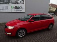 Gebraucht Skoda Rapid Ambition 86 PS (63 kW) 2015 Corridarot Kleinwagen