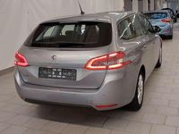 Gebraucht Peugeot 308 131 PS (96 kW) 2019 Lack grau artense/metallic Coupé