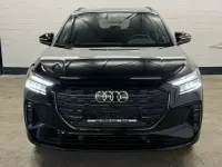 Gebraucht Audi Q4 e-tron Basis 125 kW (170 PS) 2023 Mythosschwarz metallic SUV