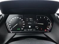 Gebraucht BMW 118 Sport Line 140 PS (102 kW) 2019 Schwarz metallic Kleinwagen