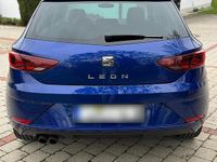 Używany Seat Leon XCELLENCE 180 KM (132 kW) 2018 Niebieski Hatchback