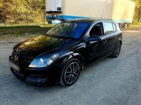 Second-hand Opel Astra 200 CP (147 kW) 2005 Negru Berlinǎ