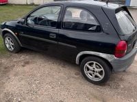 Gebraucht Opel Corsa Eco 54 PS (39 kW) 1997 Schwarz Kleinwagen