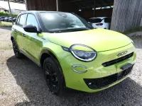 Neu Fiat 600 Sport 145 PS (106 kW) 2026 Acid grün metallic / dach schwar SUV