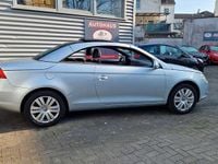 Gebraucht VW Eos 150 PS (110 kW) 2006 Silber Cabrio