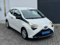 Gebraucht Toyota Aygo 72 PS (52 kW) 2019 Weiß Kleinwagen