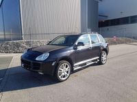 Gebraucht Porsche Cayenne Basis 250 PS (183 kW) 2004 Basaltschwarzmetallic SUV
