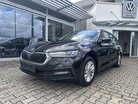 Gebraucht Skoda Octavia First Edition 150 PS (110 kW) 2020 Schwarzmagic perleffekt Kombi