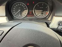 Gebraucht BMW 318 143 PS (105 kW) 2011 Limousine