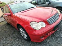 Gebraucht Mercedes C180 136 PS (100 kW) 2005 Rot Kombi