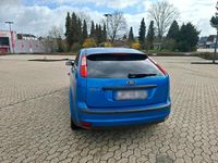 Second-hand Ford Focus 115 CP (84 kW) 2005 Albastru Coupe