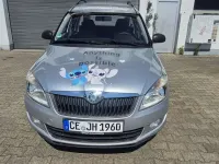 Gebraucht Skoda Roomster Plus Edition 69 PS (50 kW) 2011 Brilliantsilber metallic Van / Kleinbus